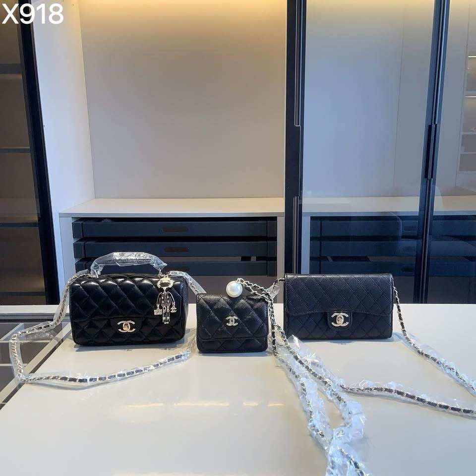 Bundle Pre-order, shipping takes 3-5 weeks