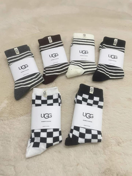 Ugg socks set Pre-order shipping takes 3-6 weeks