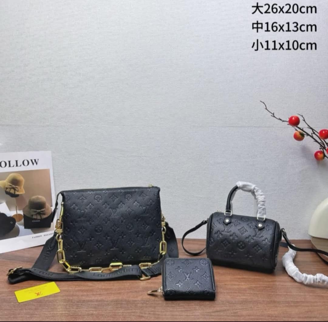 Lv bundle Pre-order shipping takes 3-6 weeks