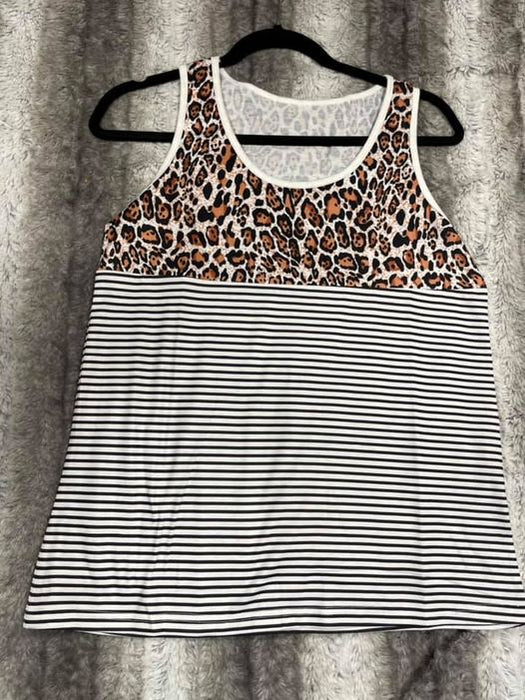 Two-toned tank